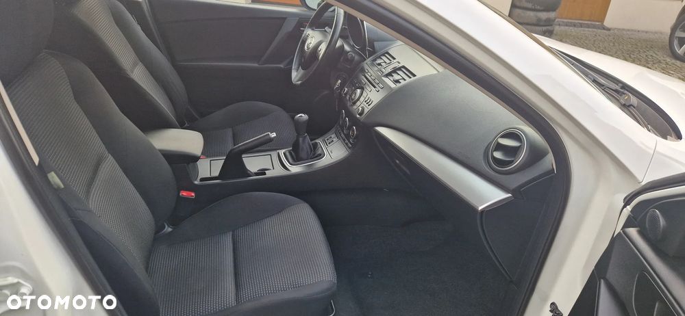 Mazda 3 1.6 Sport Exclusive - 25