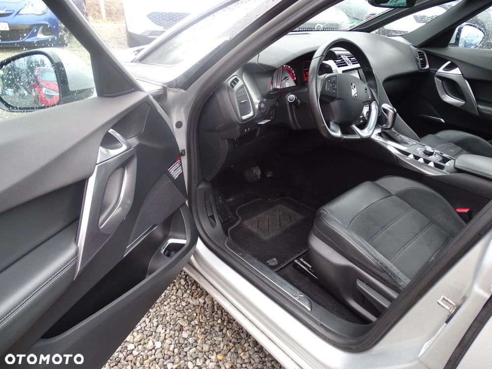 Citroën DS5 HDi 165 Business - 21