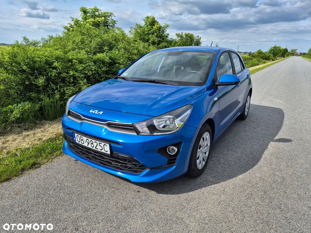 Kia Rio 1.2 L - 1