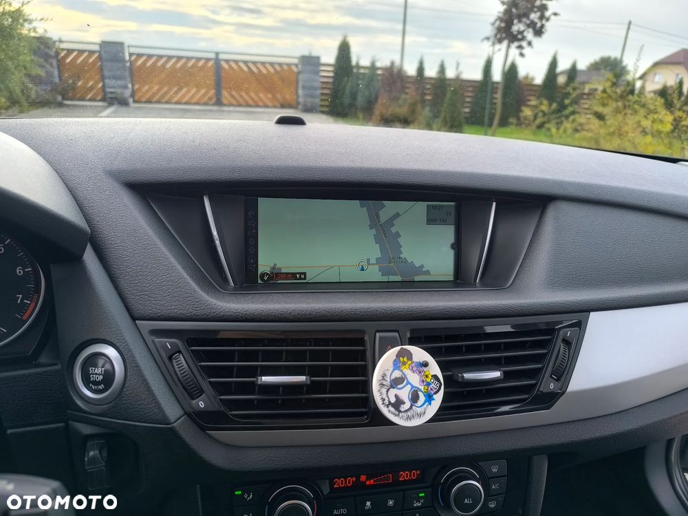 BMW X1 xDrive28i xLine - 10