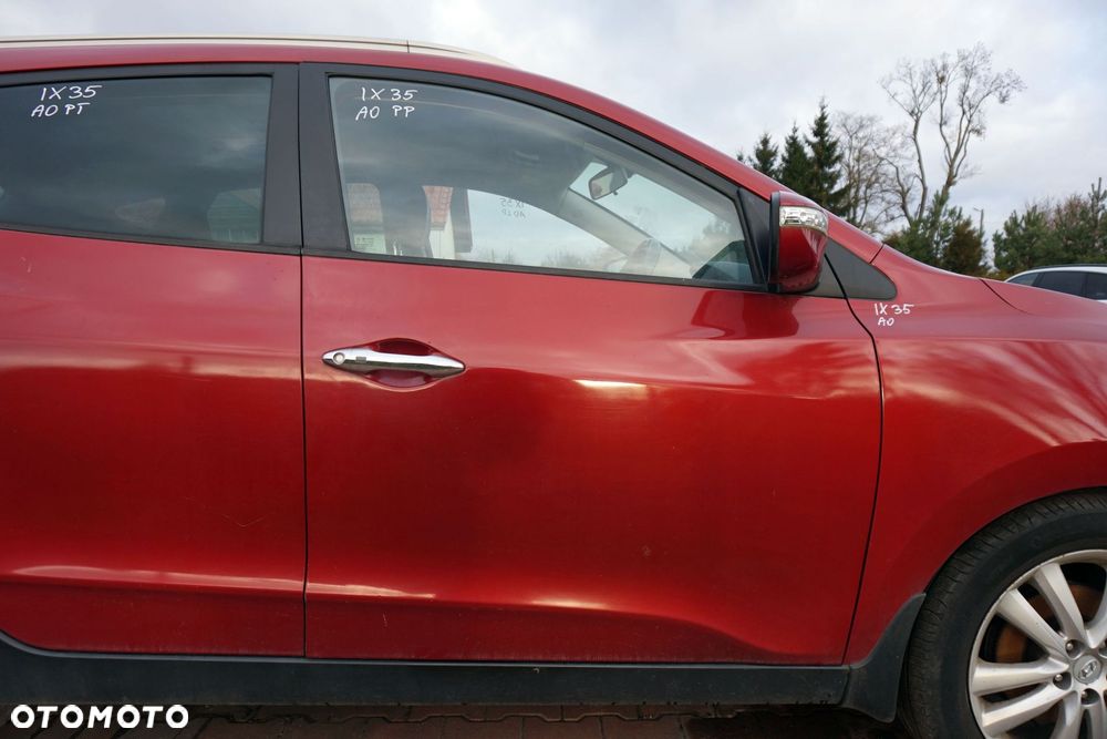 DRZWI PRZEDNIE PRAWE IX35 I  AA1 A0 76004-2Y000 CZERWONY (INFRA RED) HYUNDAI 2009-2015 - 1