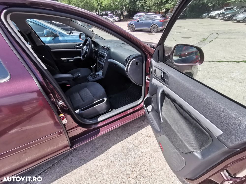 Skoda Octavia - 1