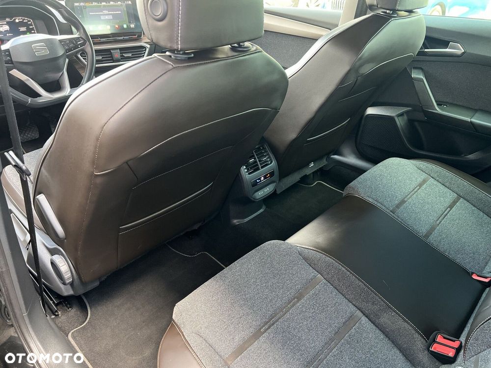 Seat Leon Sportstourer 2.0 TDI Xcellence DSG - 27