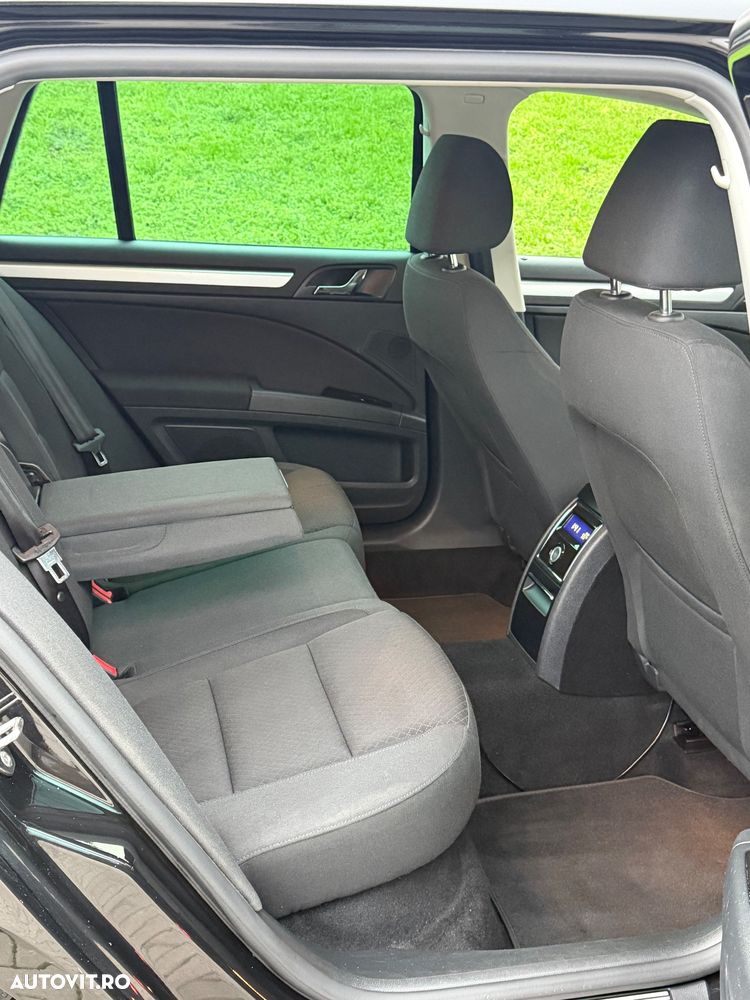 Skoda Superb Combi 2.0 TDI Green tec Elegance - 7