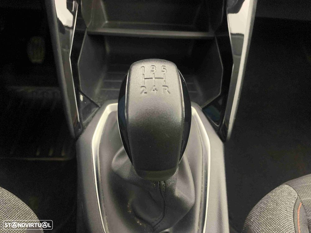 Peugeot 208 1.2 PureTech Active Pack - 10