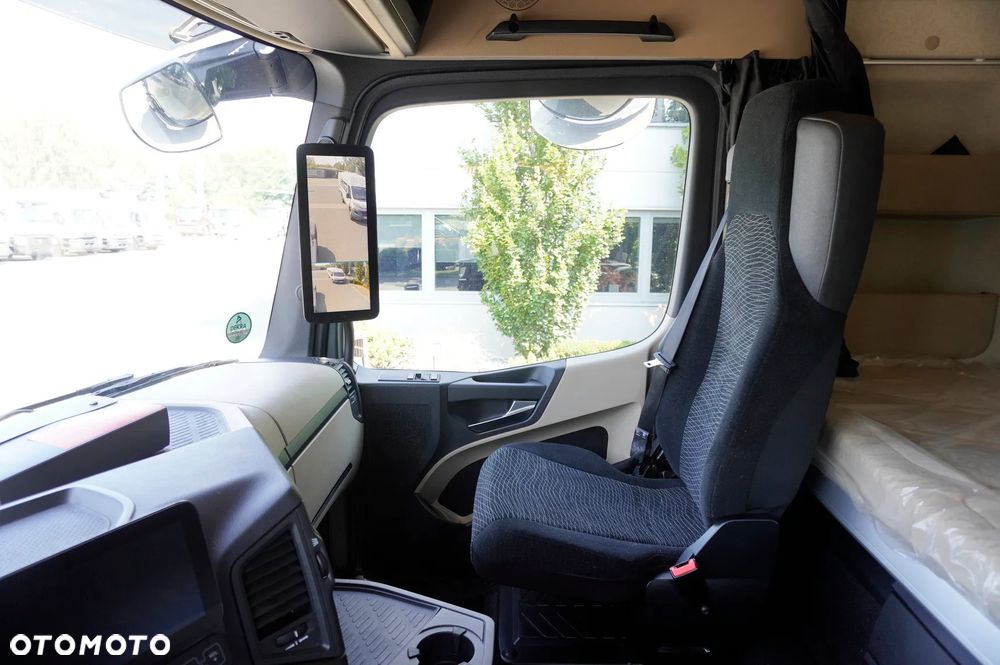 Mercedes-Benz Actros 1843 MP5 / 240 tys. km! - 16