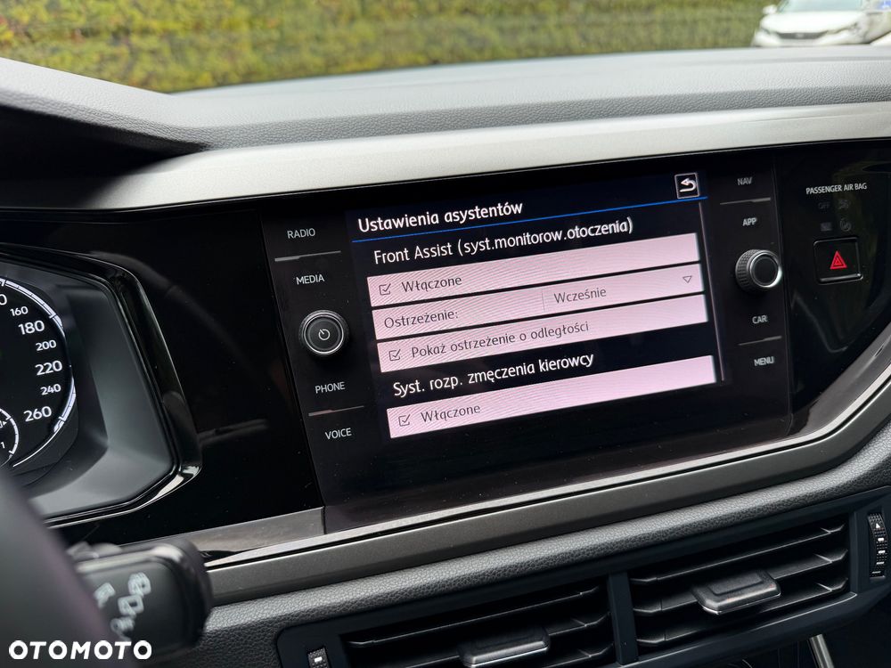 Volkswagen Polo 1.6 TDI SCR DSG Comfortline - 27