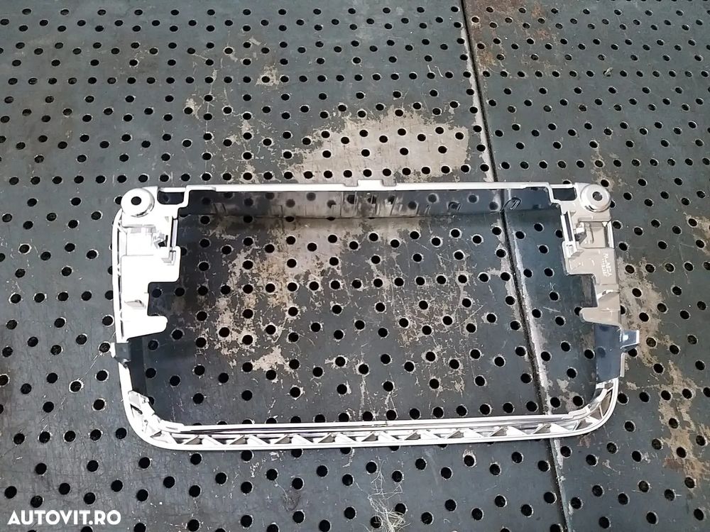 Rama ornament radio mercedes cla x117 1119088x - 2