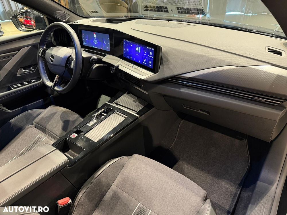 Opel Astra - 32
