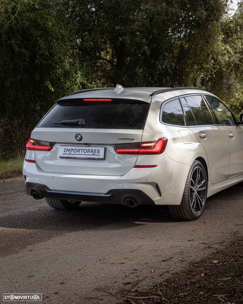 BMW 330 e Touring Pack Desportivo M Auto - 7