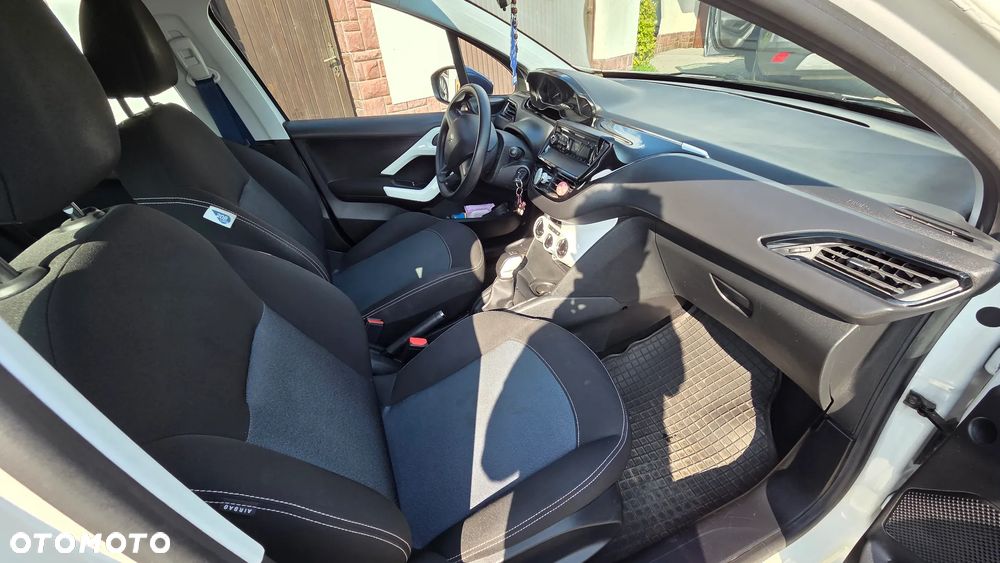 Peugeot 208 PureTech 68 Access - 14