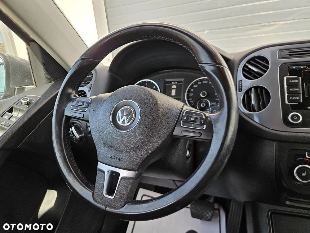Volkswagen Tiguan 2.0 TDI DPF 4Motion DSG Exclusive - 26