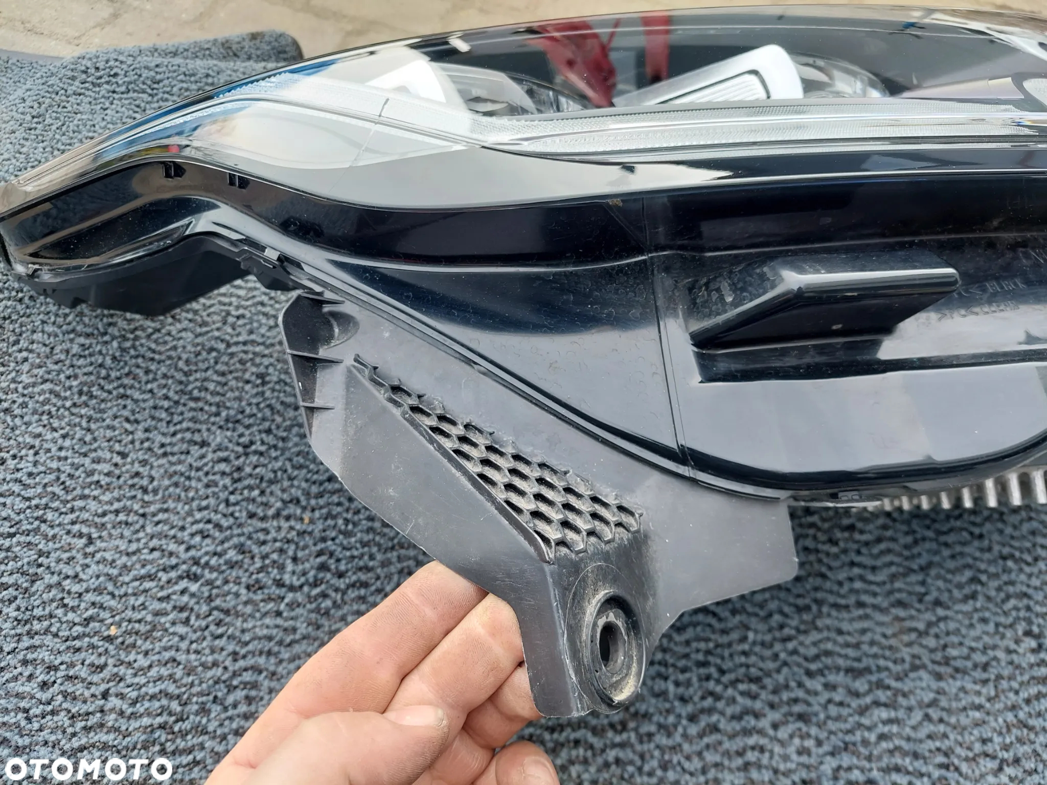 LAND ROVER VELAR LASER L560 FULL LED LAMPA PRAWY PRZÓD J8A2 13W029 - 8