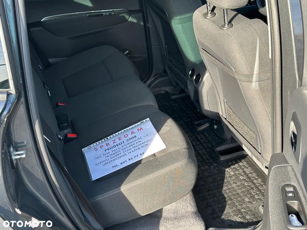 Peugeot 3008 1.6 HDi Active - 11