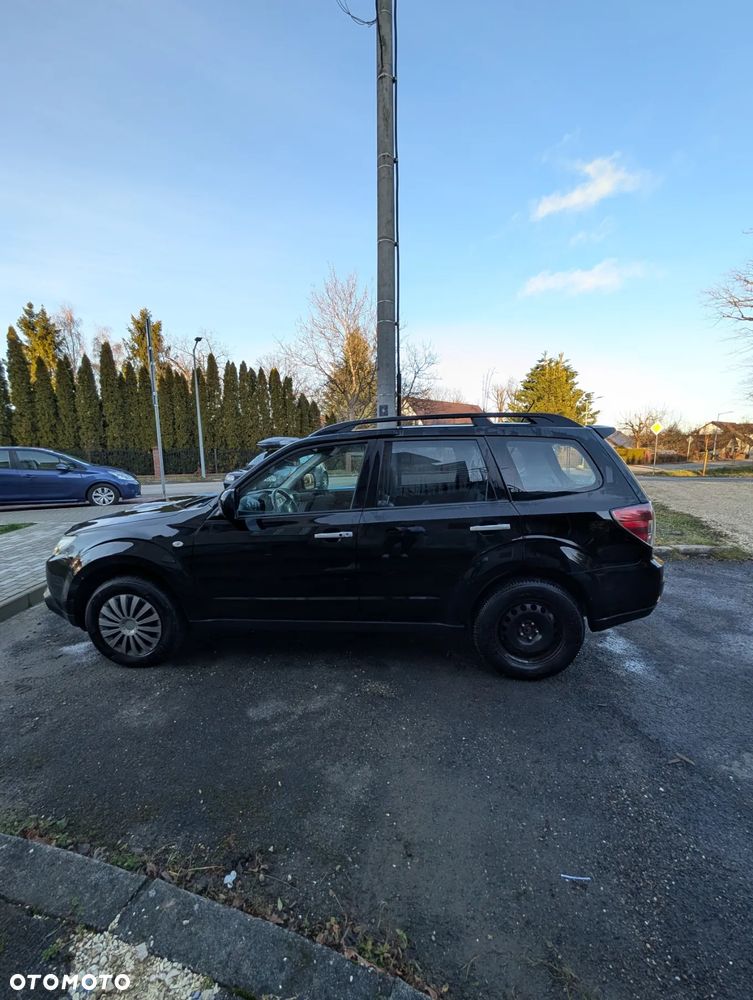 Subaru Forester 2.0D Active - 6