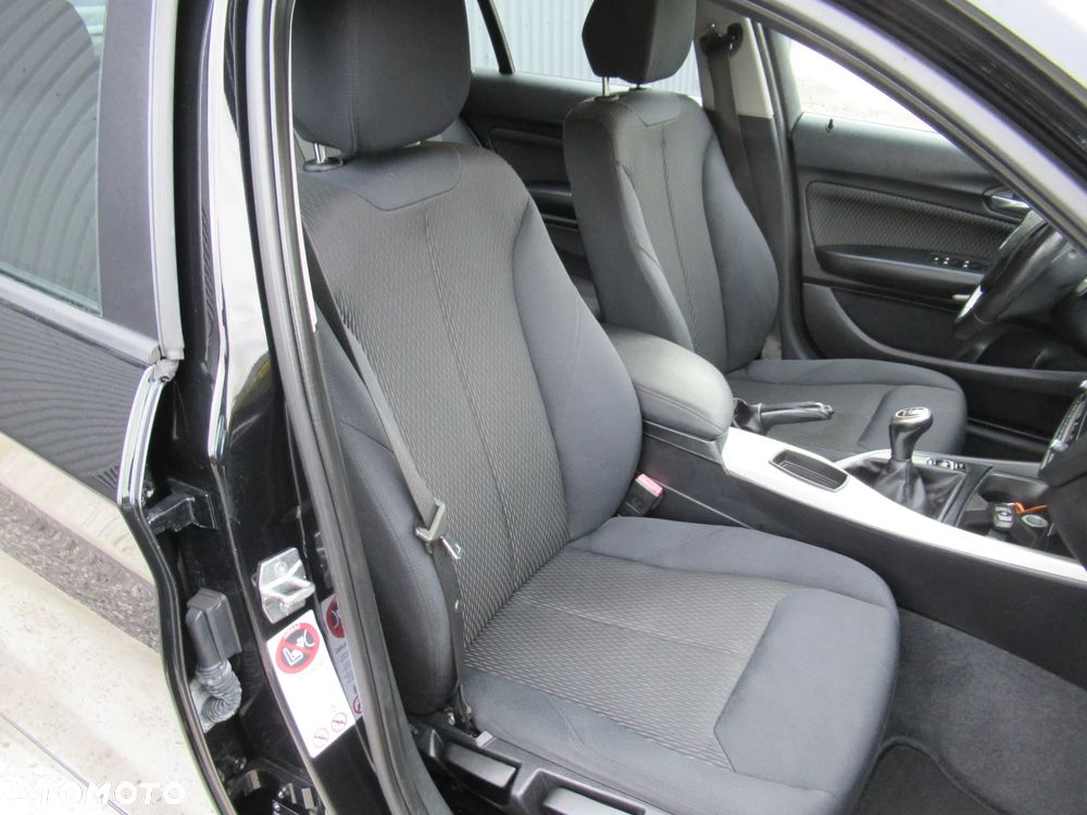 BMW Seria 1 114i - 17