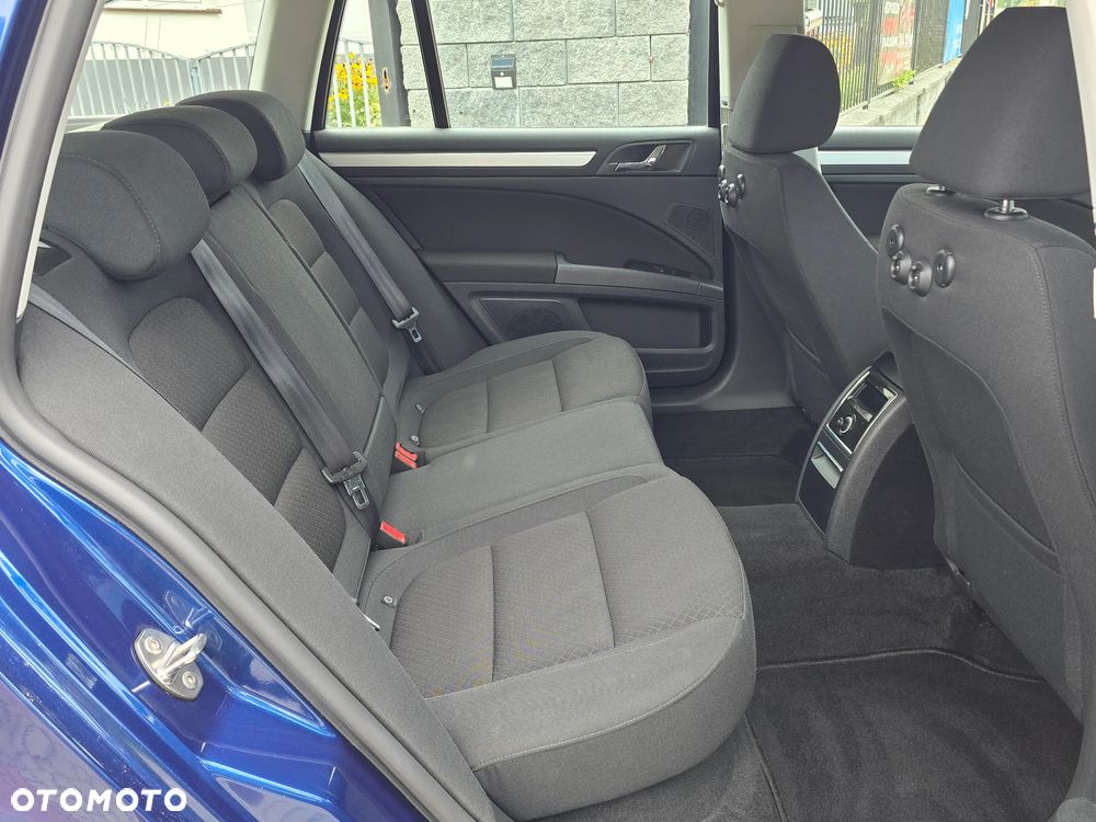 Skoda Superb 1.8 TSI DSG Exclusive - 25
