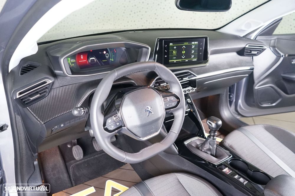 Peugeot 208 1.2 PureTech Active - 15