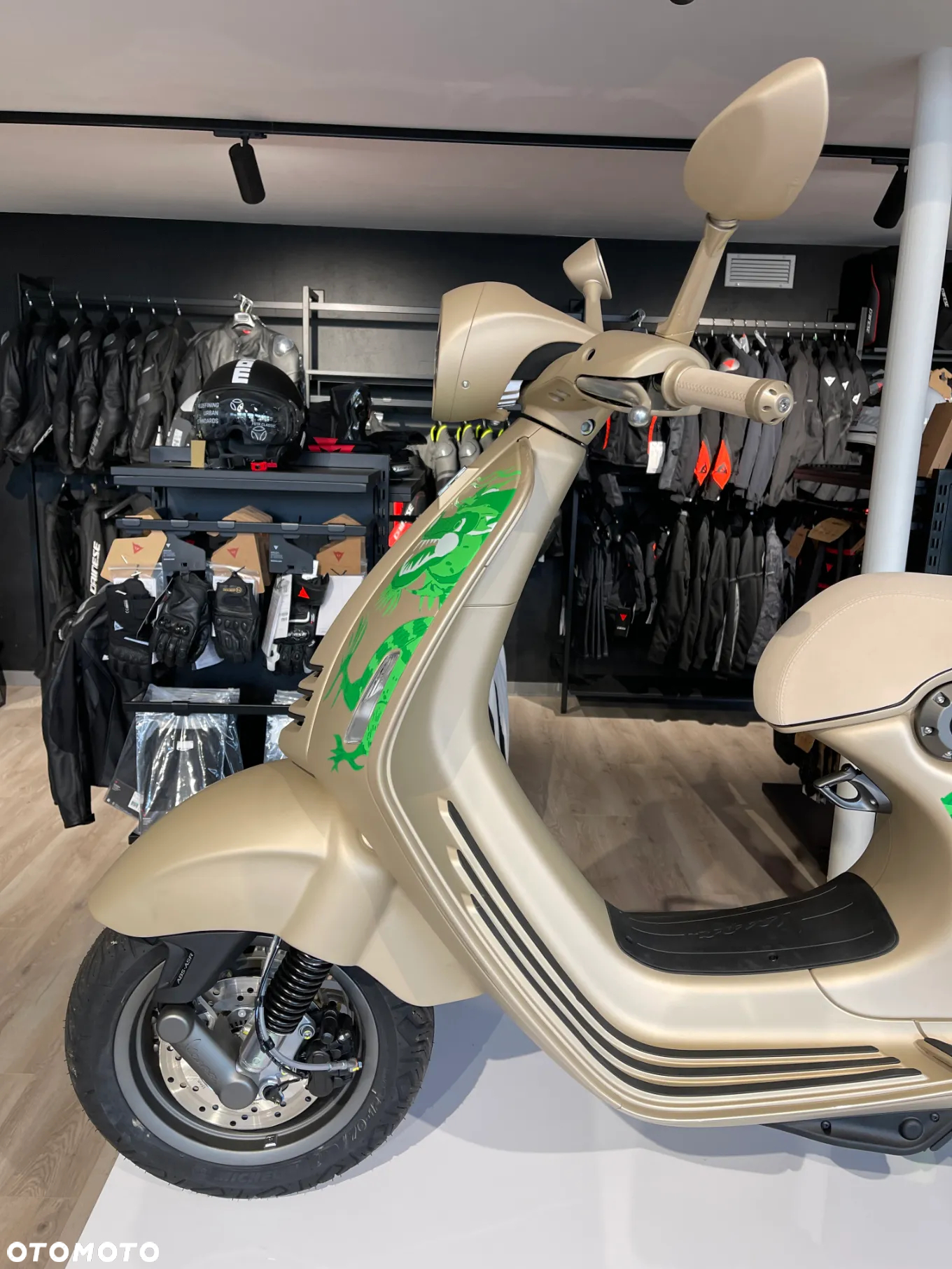 Vespa GTV-LXV - 3