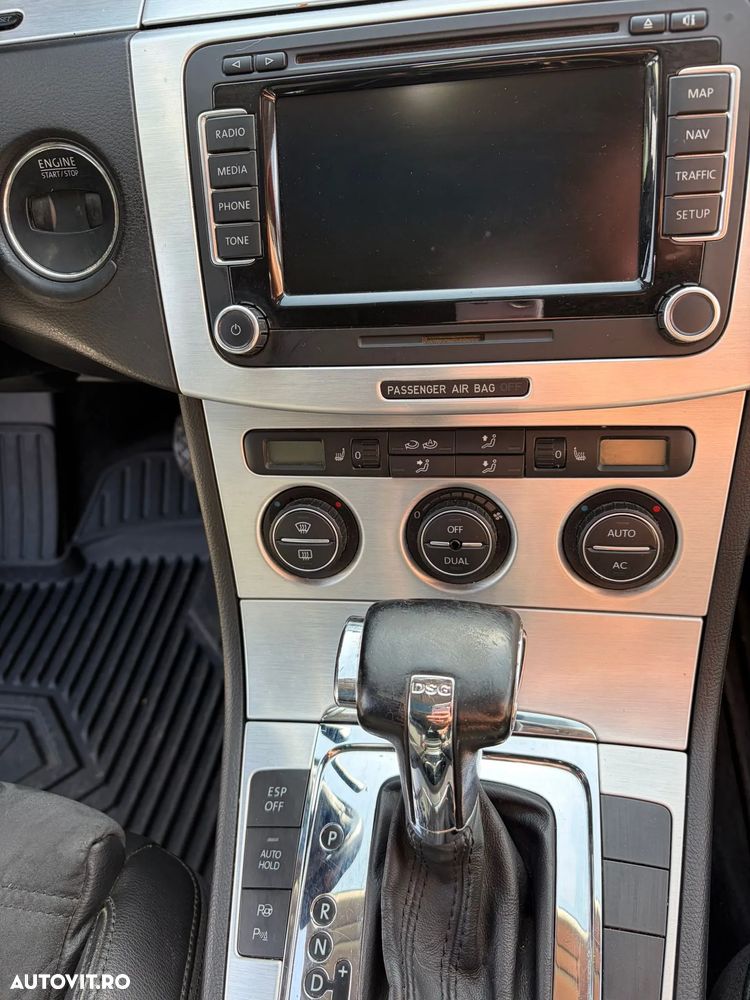Volkswagen Passat - 14