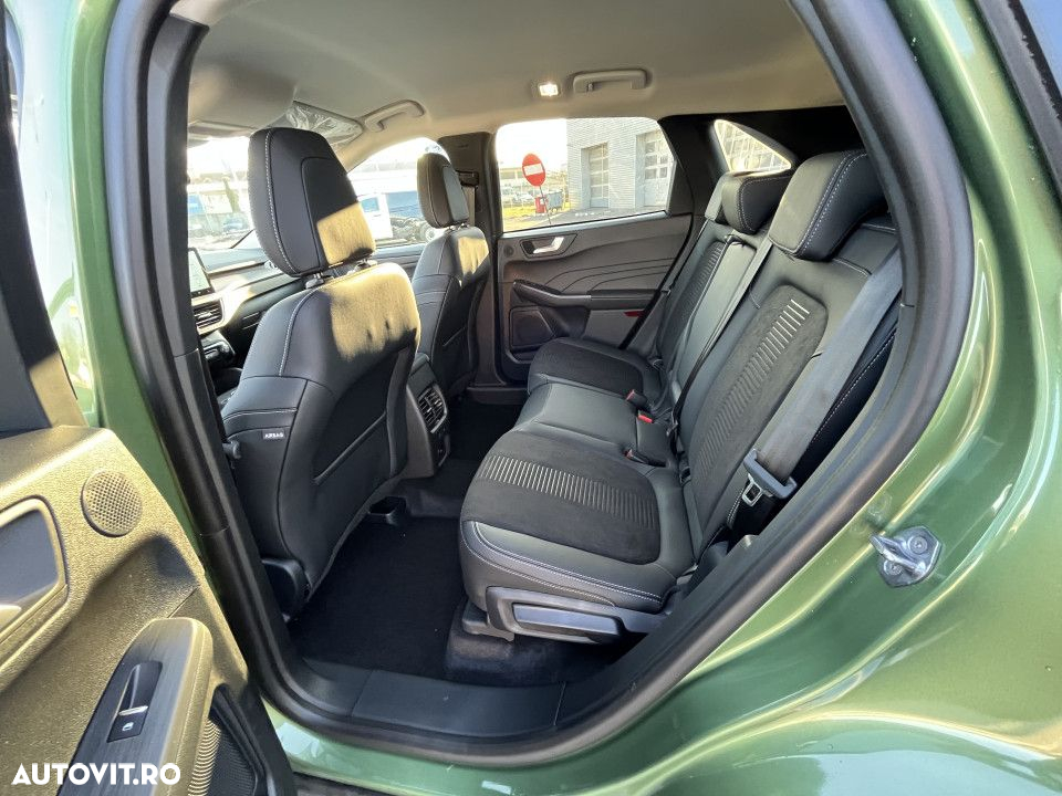Ford Kuga - 21