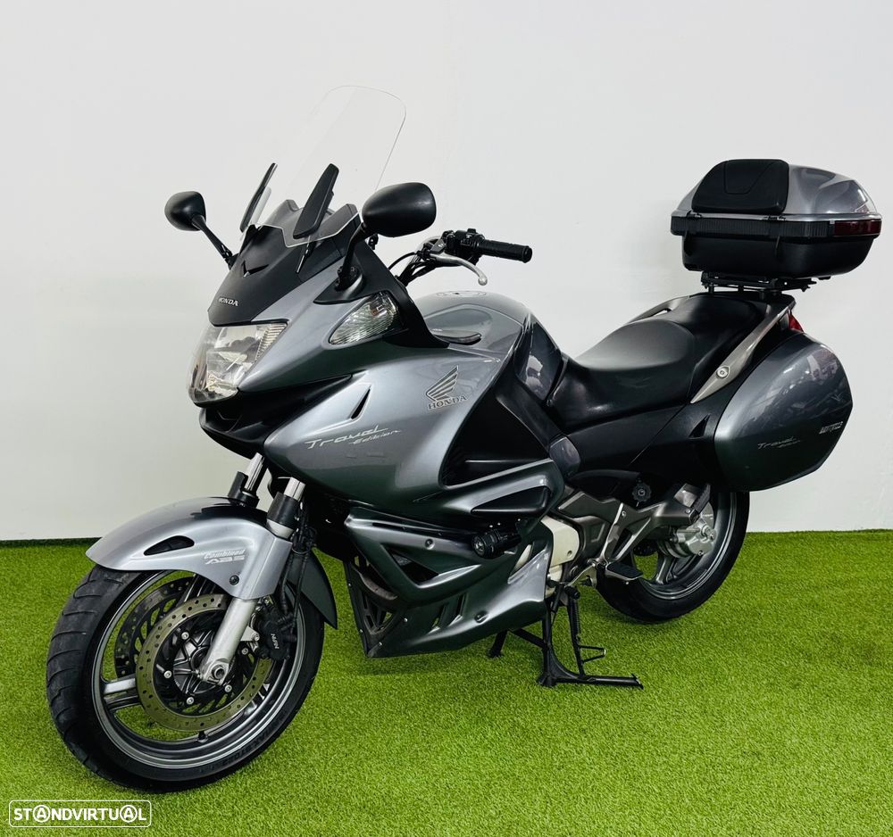 Honda Deauville NT700VA - 4