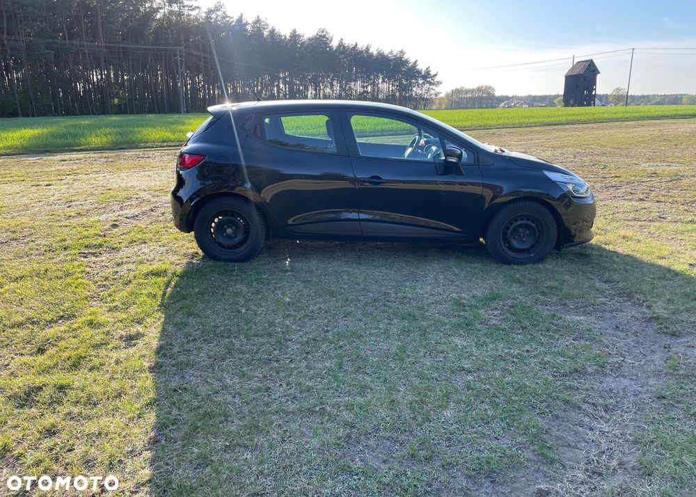 Renault Clio dCi 75 Stop & Start Expression - 8