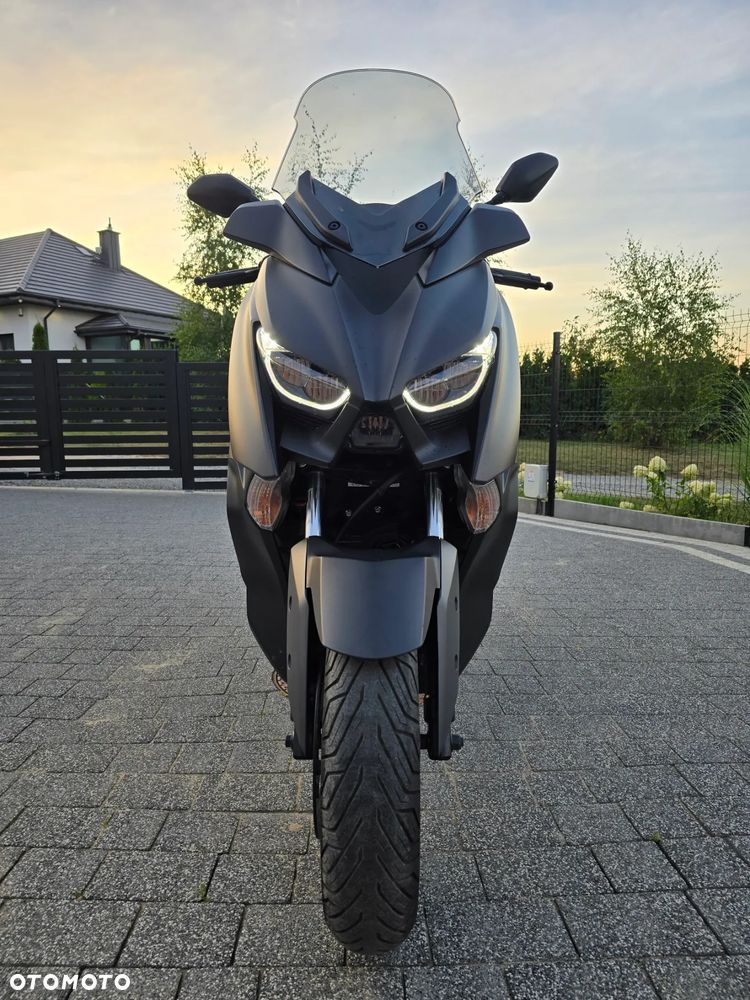 Yamaha X-max - 8