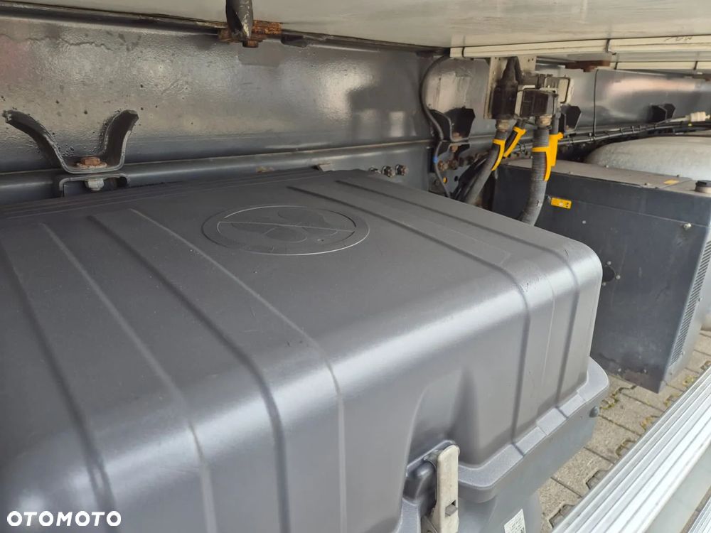 Mercedes-Benz Antos 2532 L 6X2 / CHŁODNIA / IZOTERMA / FRIGOBLOCK / 3 KOMORY / 3 PAROWNIKI / SUPER STAN / 1 WŁ. / BEZWYPADKOWY / EURO 6 / 24 EUROPALET - 15