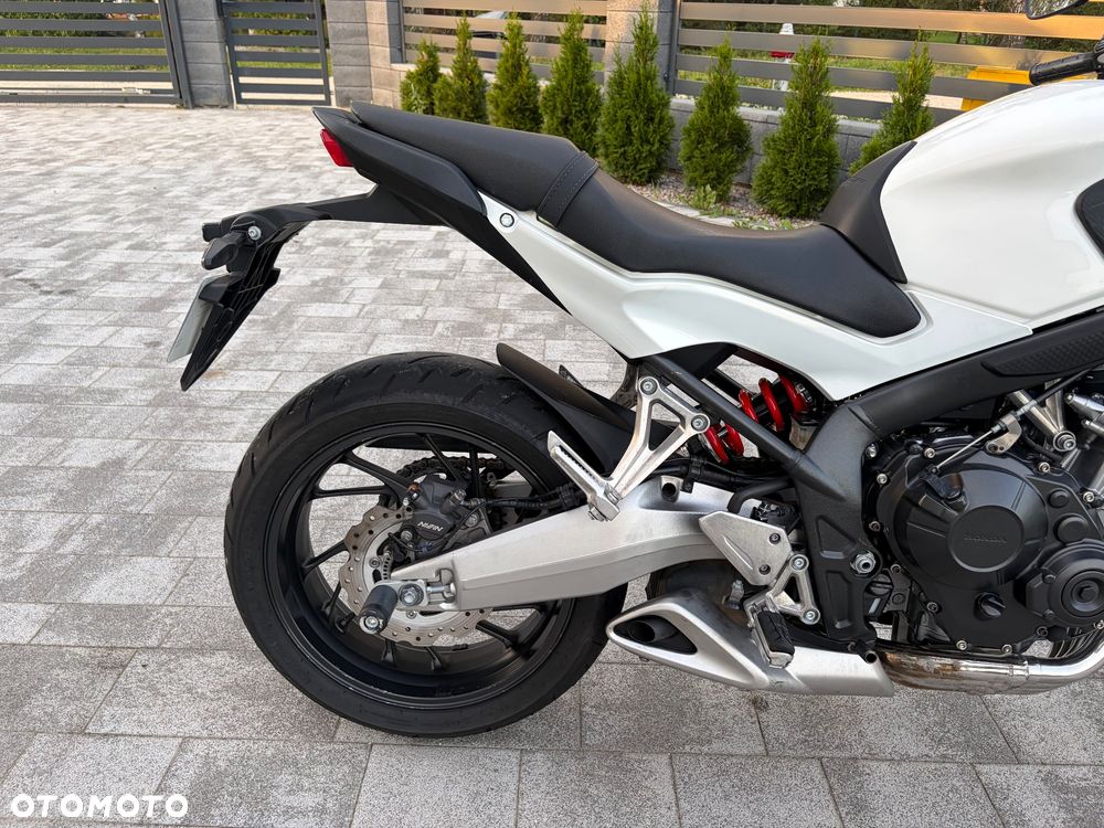 Honda CB - 10