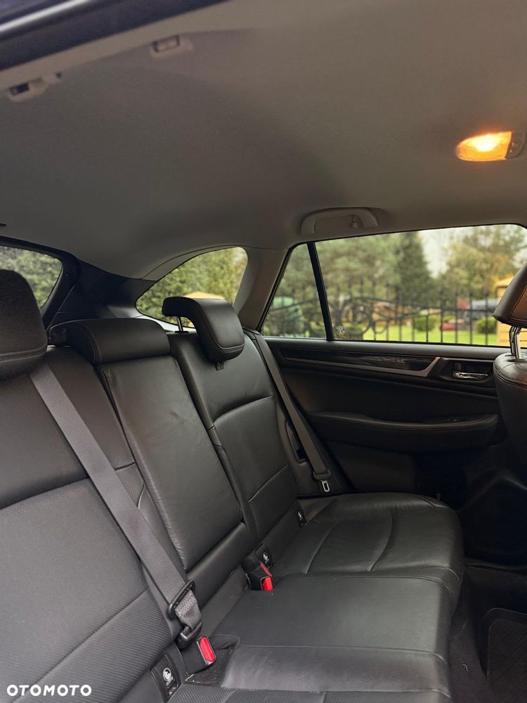 Subaru Outback - 16