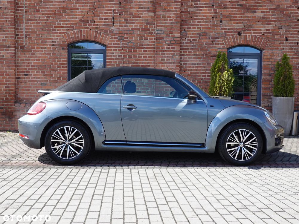 Volkswagen Beetle 1.4 TSI DSG Blue Motion Techn Allstar - 9