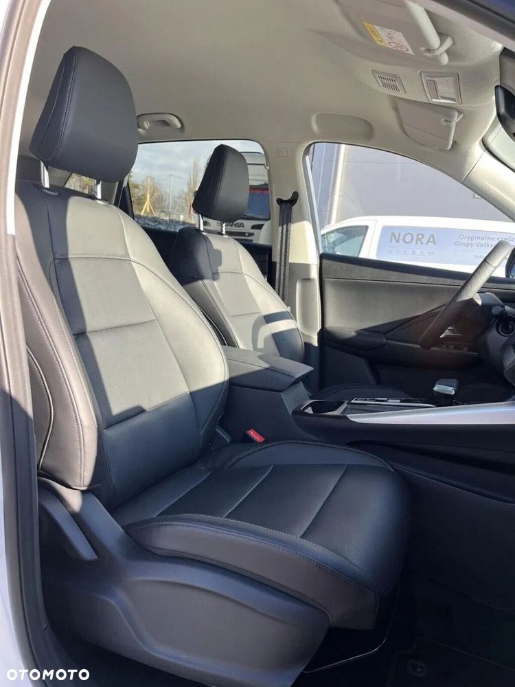 MG ZS Hybrid+ - 16