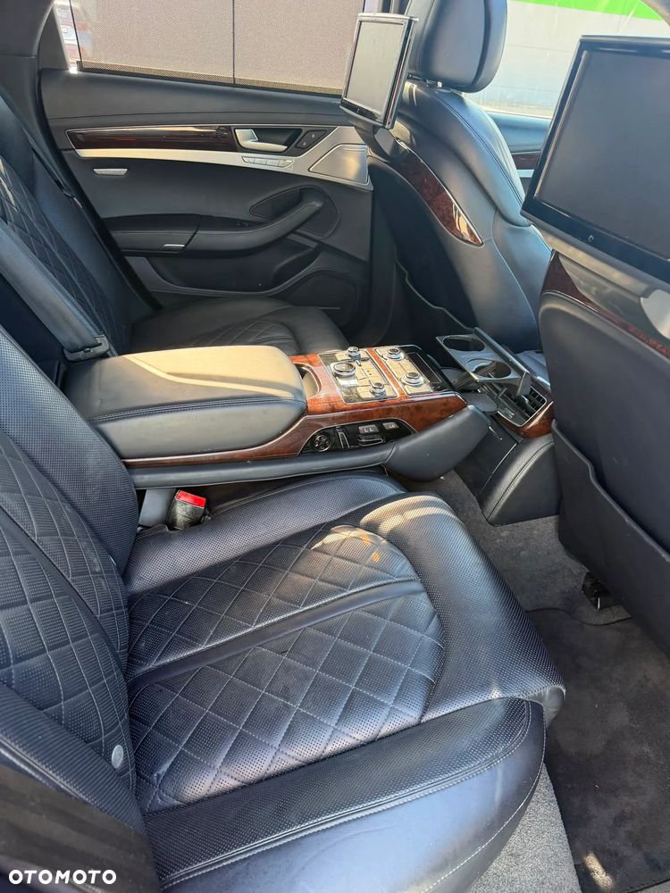 Audi S8 - 15