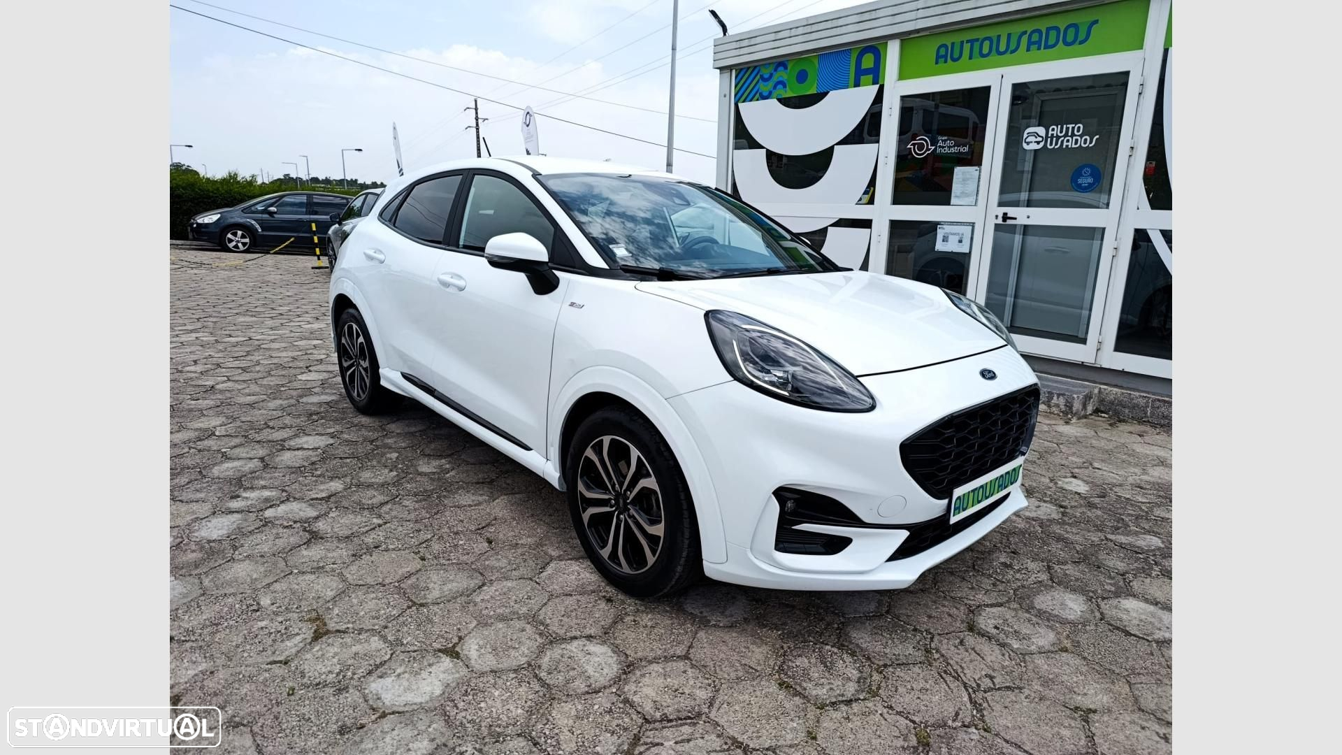 Ford Puma 1.0 EcoBoost MHEV ST-Line Aut. - 2