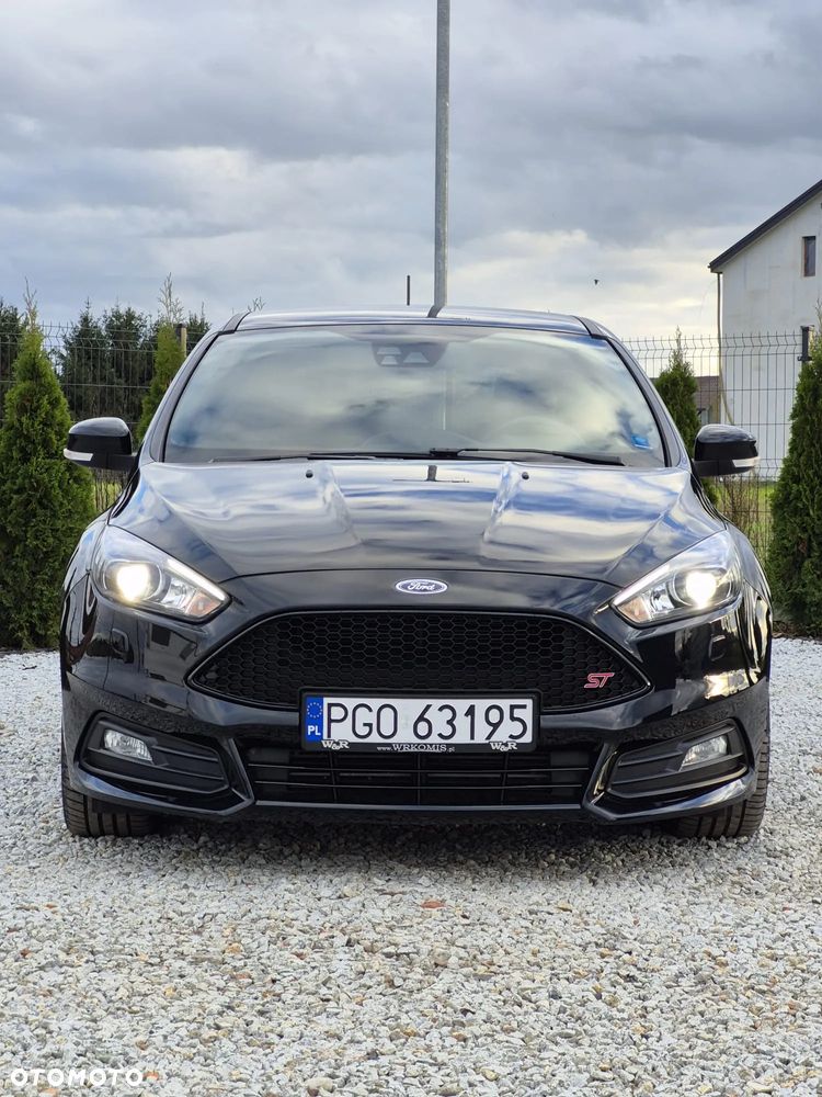 Ford Focus 2.0 EcoBoost ST - 5