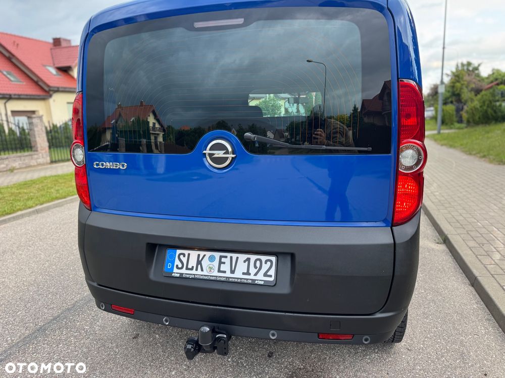 Opel Combo - 12