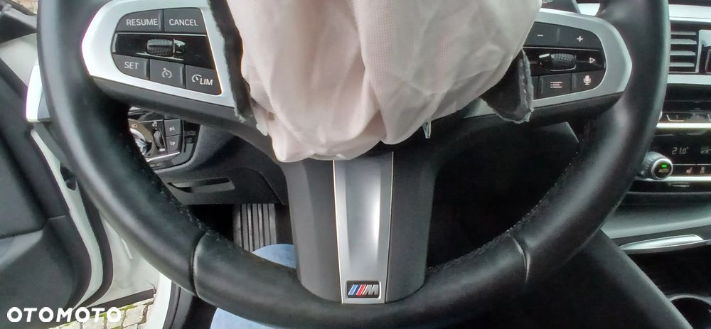 BMW Seria 5 530i Sport Line - 23