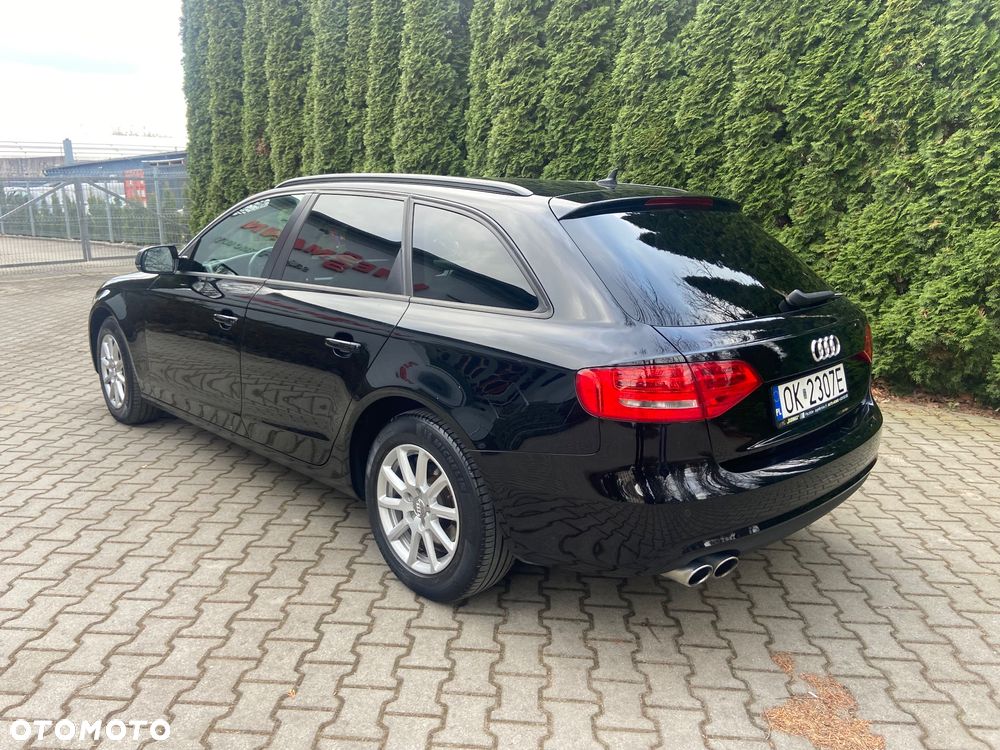 Audi A4 Avant 2.0 TDI DPF clean diesel multitronic Ambiente - 2