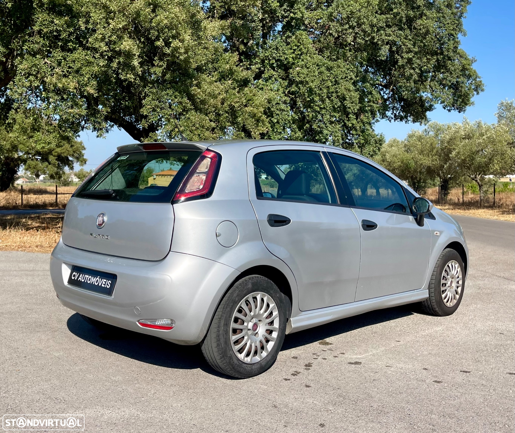 Fiat Punto 1.2 Lounge S&S - 5