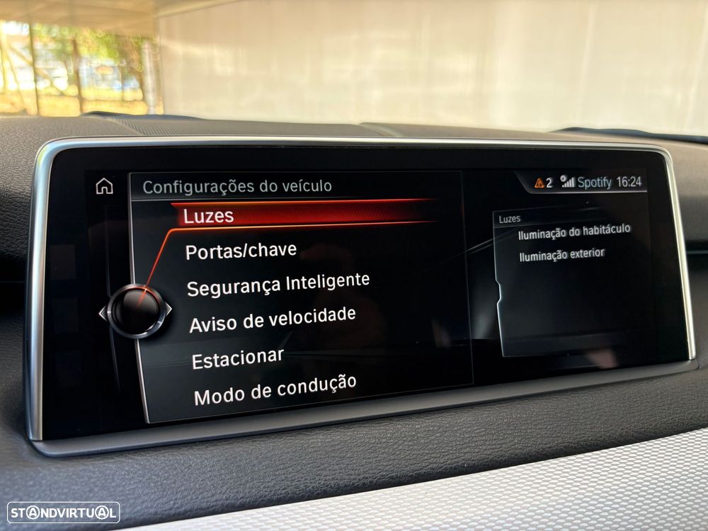 BMW X5 25 d sDrive Pack M - 38