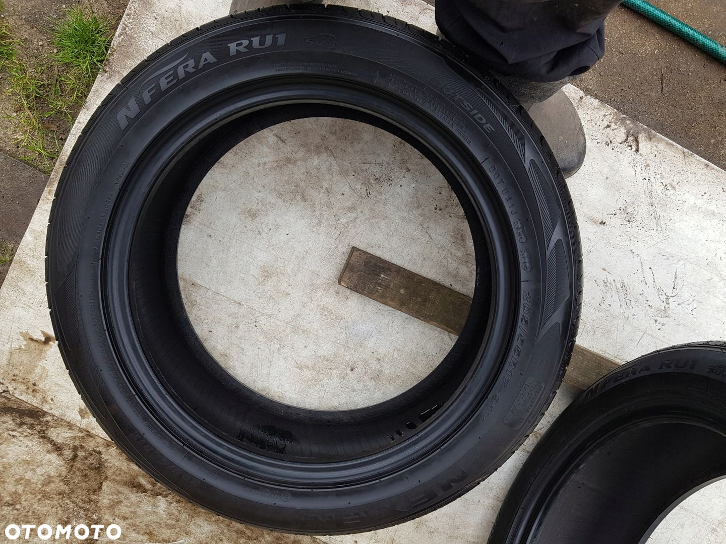 JAK NOWE Nexen NFera RU1 205/55R17 91 V rant ochronny 7,7mm - 8