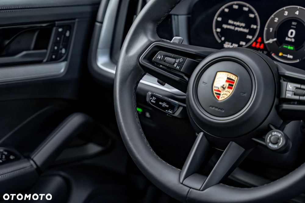 Porsche Cayenne E-Hybrid PHEV - 32