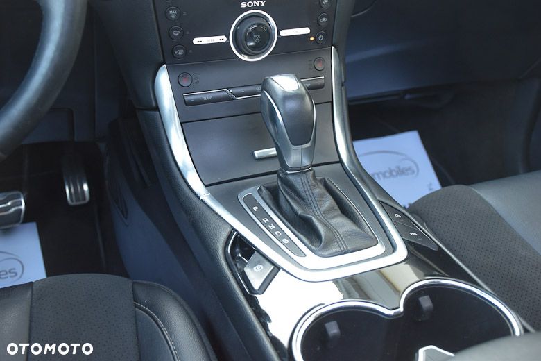 Ford Edge 2.0 TDCi Twin-Turbo 4WD ST-Line - 28