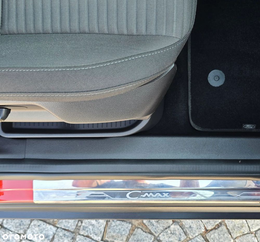 Ford C-MAX 1.5 EcoBoost Titanium ASS - 24