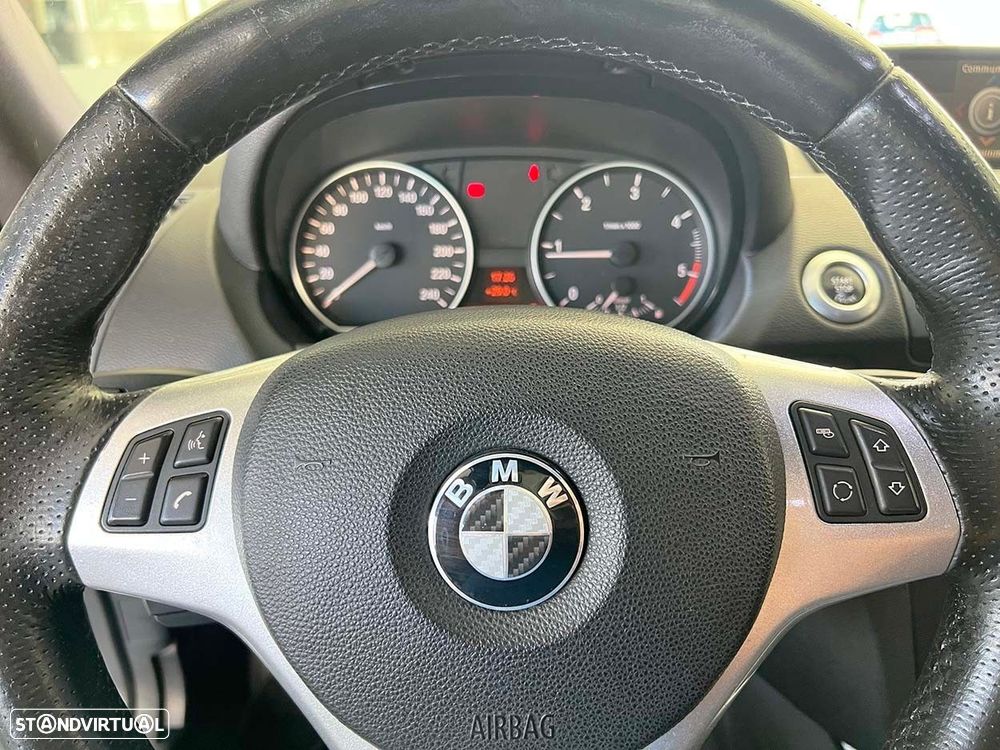 BMW 118 dA - 19