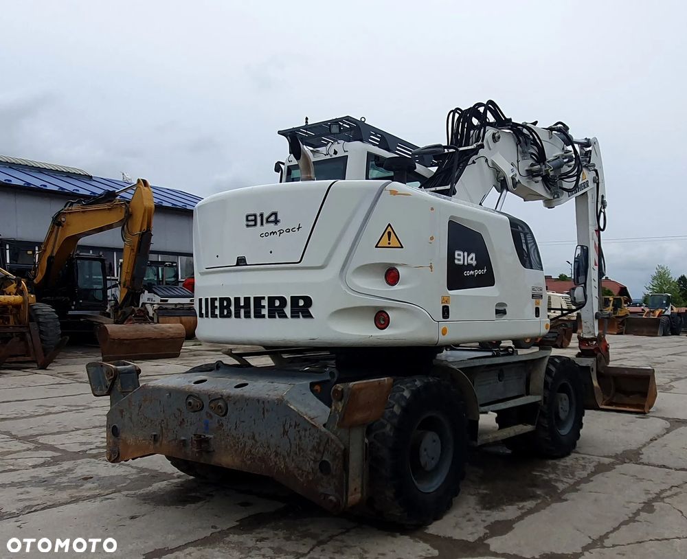 Liebherr A914 Compact - 8