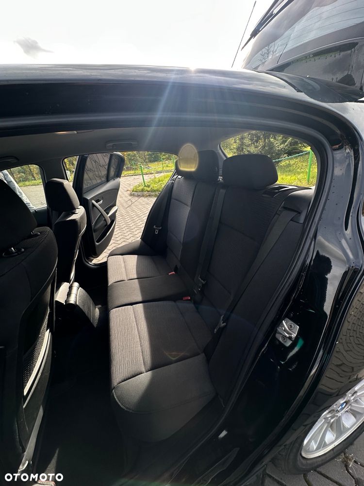 BMW Seria 1 116d - 22