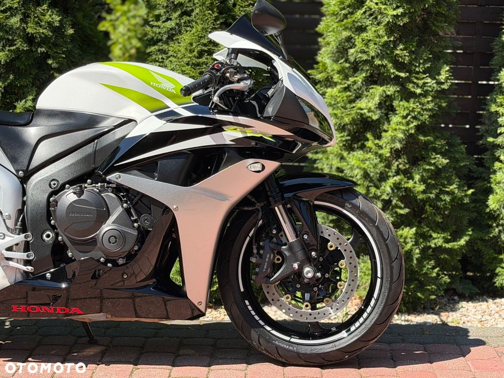 Honda CBR - 10