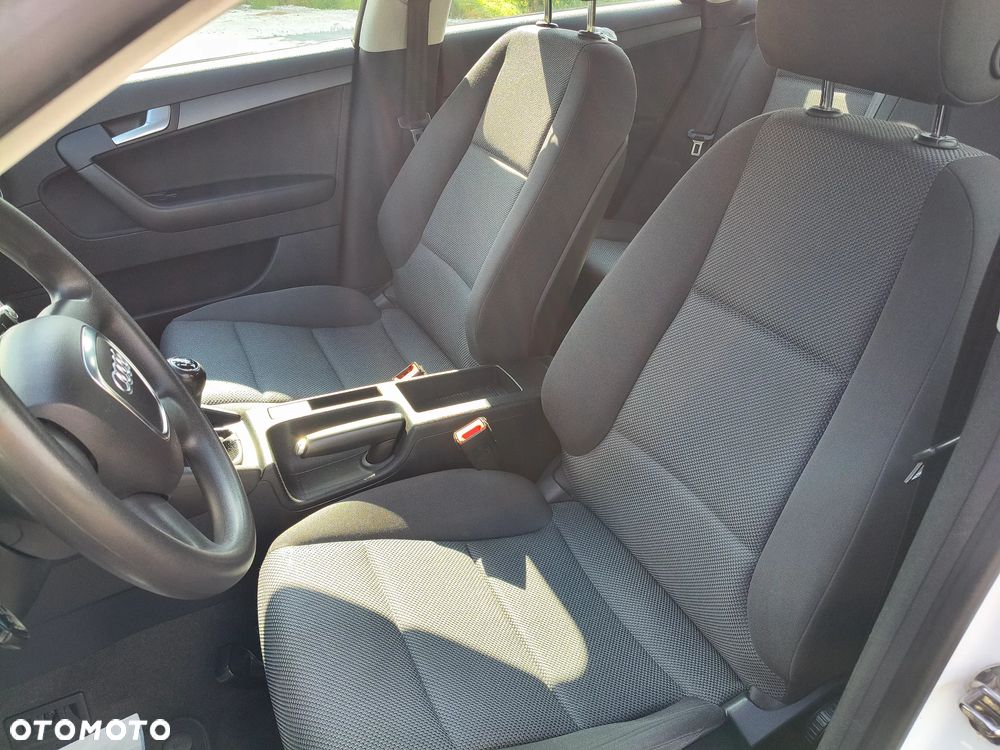 Audi A3 Sportback 1.4 TFSI S Line Sportpaket plus - 22